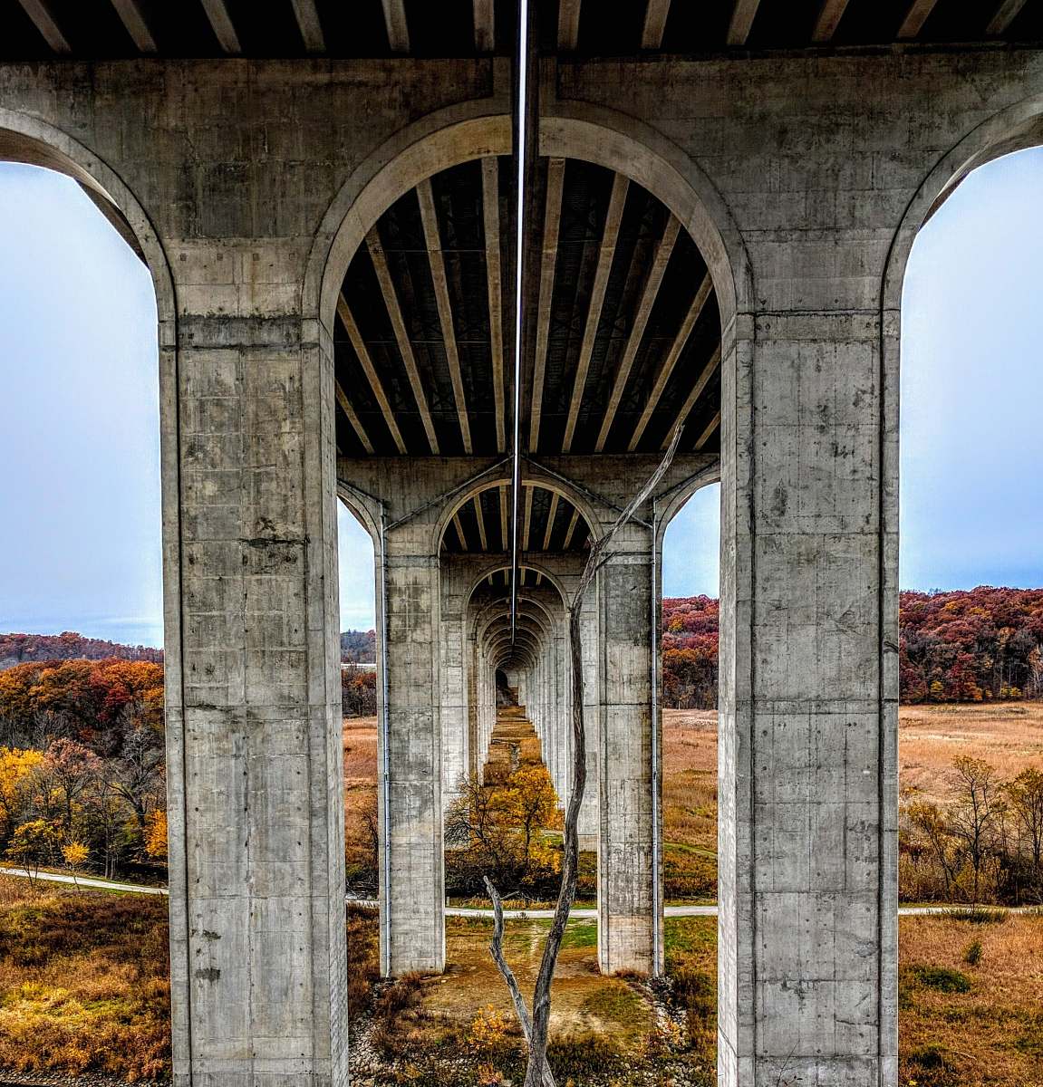 peninsula gray concrete pillars oh 44264
